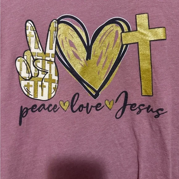Love in Faith Peace Love Jesus Graphic Tee Women’s M Mauve Christian T-Shirt - Picture 2 of 4